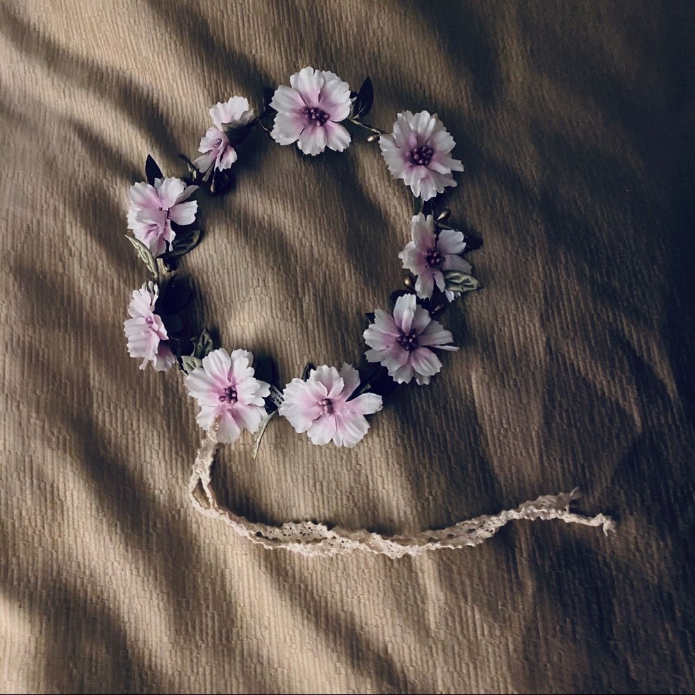 NWT purple flower crown - Picture 1 of 4